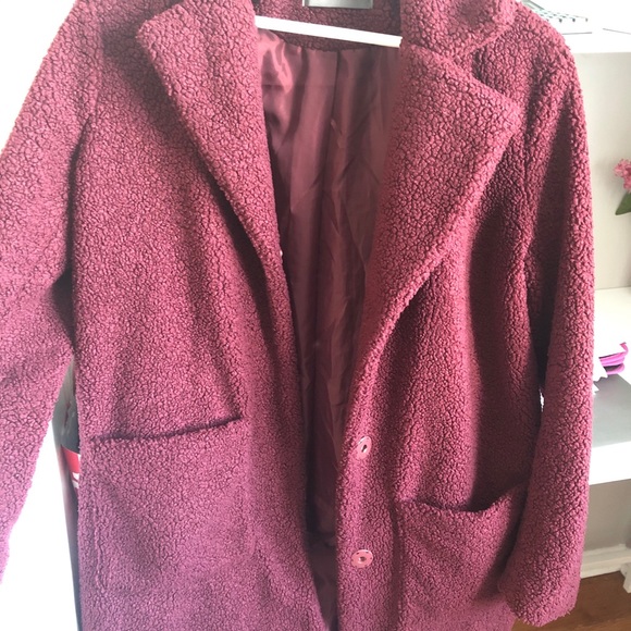 ❌❌SOLD❌❌ Wine color Teddy jacket - Picture 2 of 7